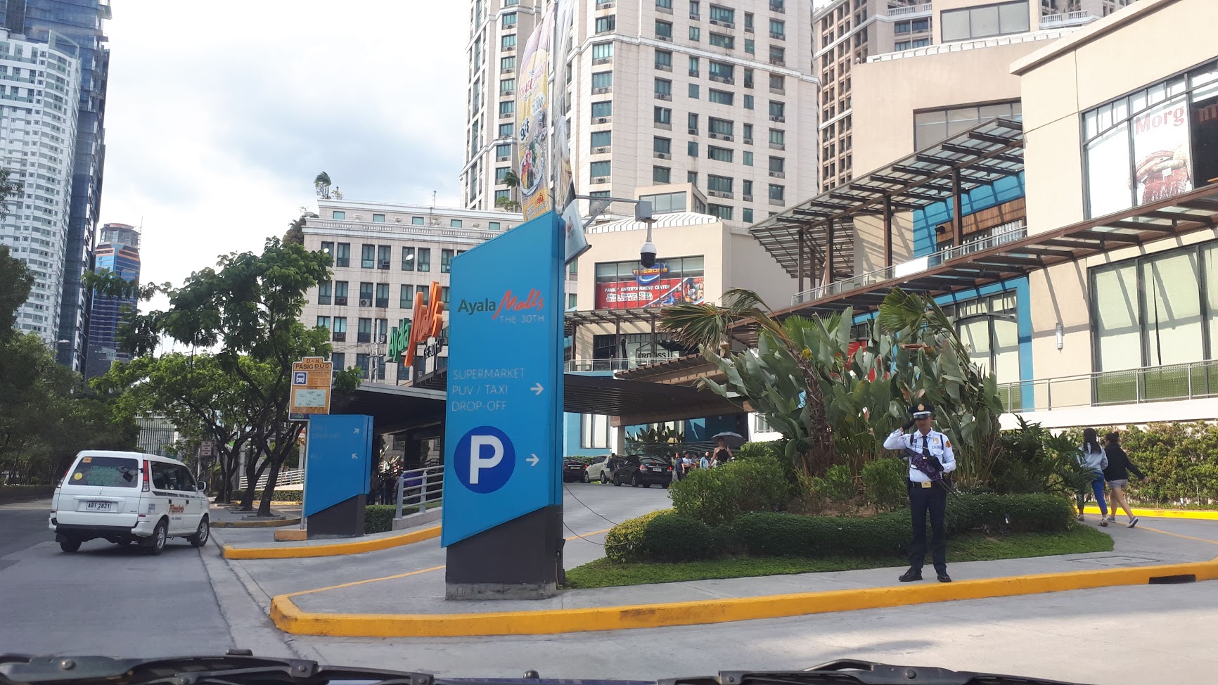 Ayala Malls the 30th
<br/><br/>
Location: Pasig City<br/>
Services: Mechanical Surveying<br/>
Client: Makati Development Corporation<br/>
