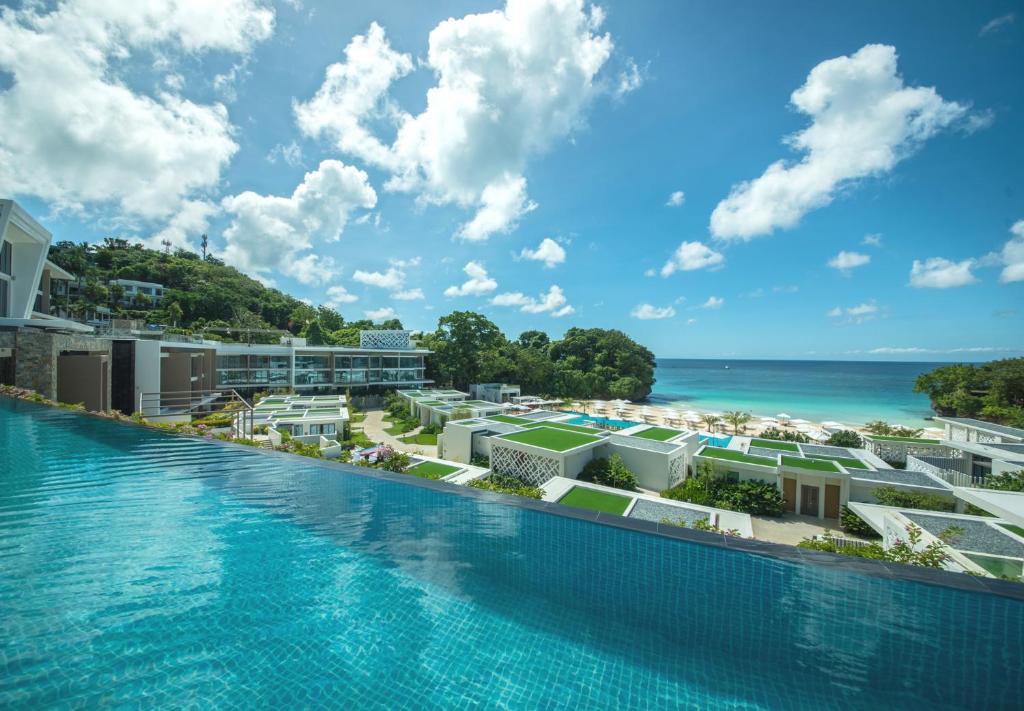 Crimson Boracay
<br/> <br/>
Location: Boracay Island Aklan<br/>
Services: Testing & Commissioning<br/>
Client: Filinvest Land Inc.<br/>