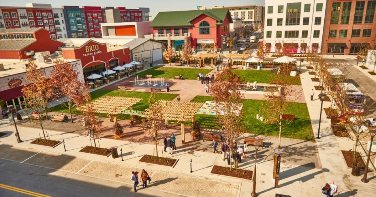 Liberty Center Mall
<br/> <br/>
Location: Legazpi City<br/>
Services: Mechanical Design<br/>
Client: Makati Development Corporation<br/>